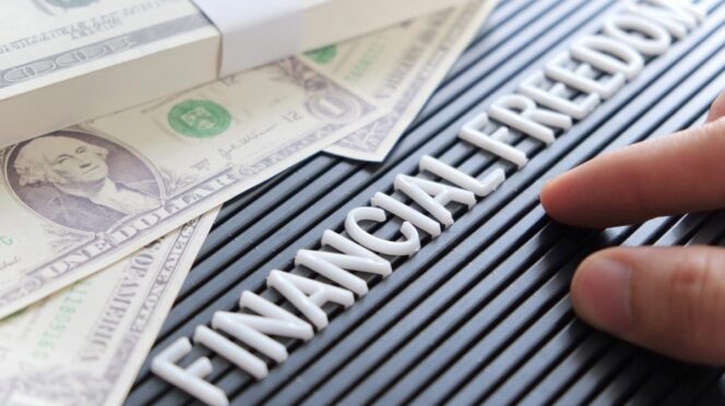 jak osiągnąć wolność finansową